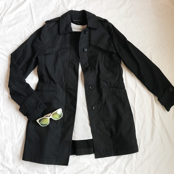 Banana Republic Jackets & Blazers - Banana Republic whethered black trench coat
